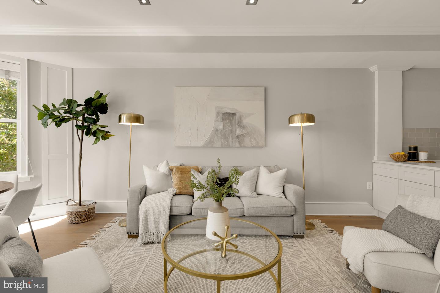 1735 1ST ST NW #2, WASHINGTON, District Of Columbia 20001, 3 Bedrooms Bedrooms, 6 Rooms Rooms,3 BathroomsBathrooms,Residential,For sale,1735 1ST ST NW #2,DCDC2227420 MLS # DCDC2227420