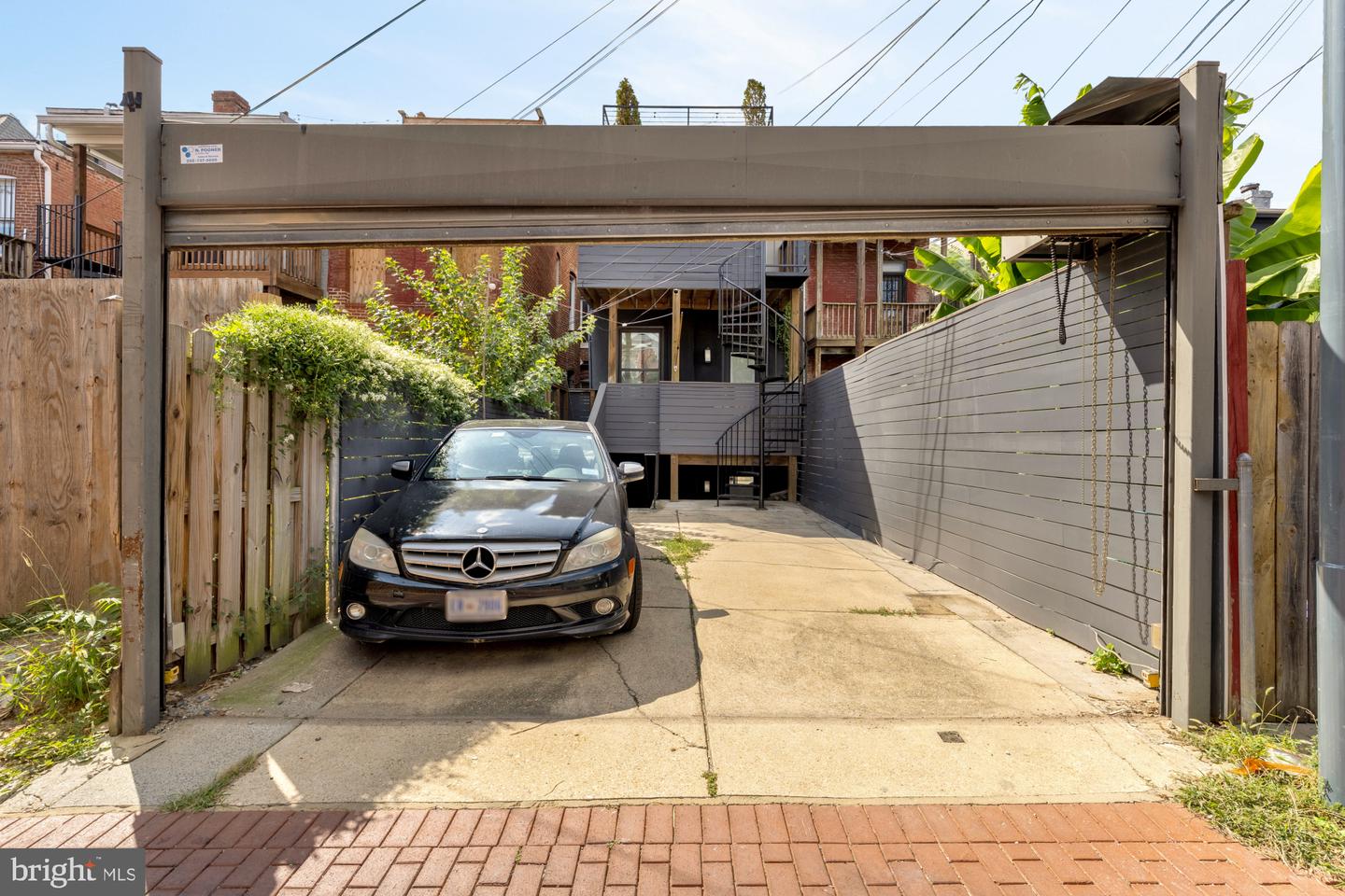 1735 1ST ST NW #2, WASHINGTON, District Of Columbia 20001, 3 Bedrooms Bedrooms, 6 Rooms Rooms,3 BathroomsBathrooms,Residential,For sale,1735 1ST ST NW #2,DCDC2227420 MLS # DCDC2227420
