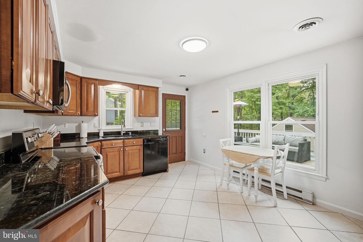 1403 MERCER RD, HAYMARKET, Virginia 20169, 3 Bedrooms Bedrooms, ,2 BathroomsBathrooms,Residential,For sale,1403 MERCER RD,VAPW2106148 MLS # VAPW2106148