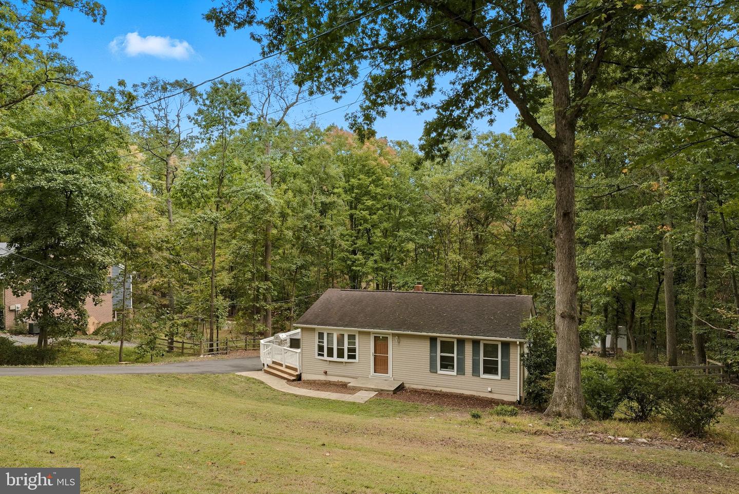 1403 MERCER RD, HAYMARKET, Virginia 20169, 3 Bedrooms Bedrooms, ,2 BathroomsBathrooms,Residential,For sale,1403 MERCER RD,VAPW2106148 MLS # VAPW2106148