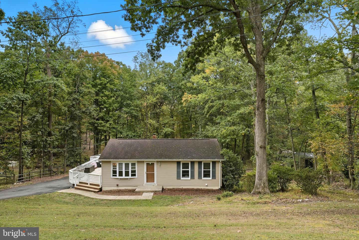 1403 MERCER RD, HAYMARKET, Virginia 20169, 3 Bedrooms Bedrooms, ,2 BathroomsBathrooms,Residential,For sale,1403 MERCER RD,VAPW2106148 MLS # VAPW2106148