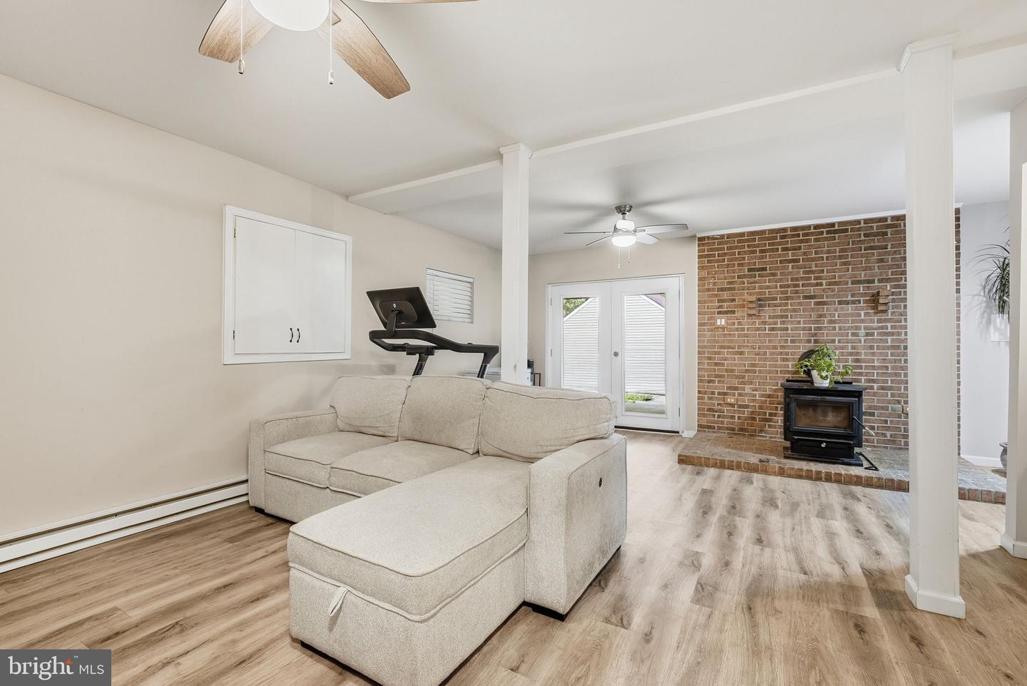 1403 MERCER RD, HAYMARKET, Virginia 20169, 3 Bedrooms Bedrooms, ,2 BathroomsBathrooms,Residential,For sale,1403 MERCER RD,VAPW2106148 MLS # VAPW2106148