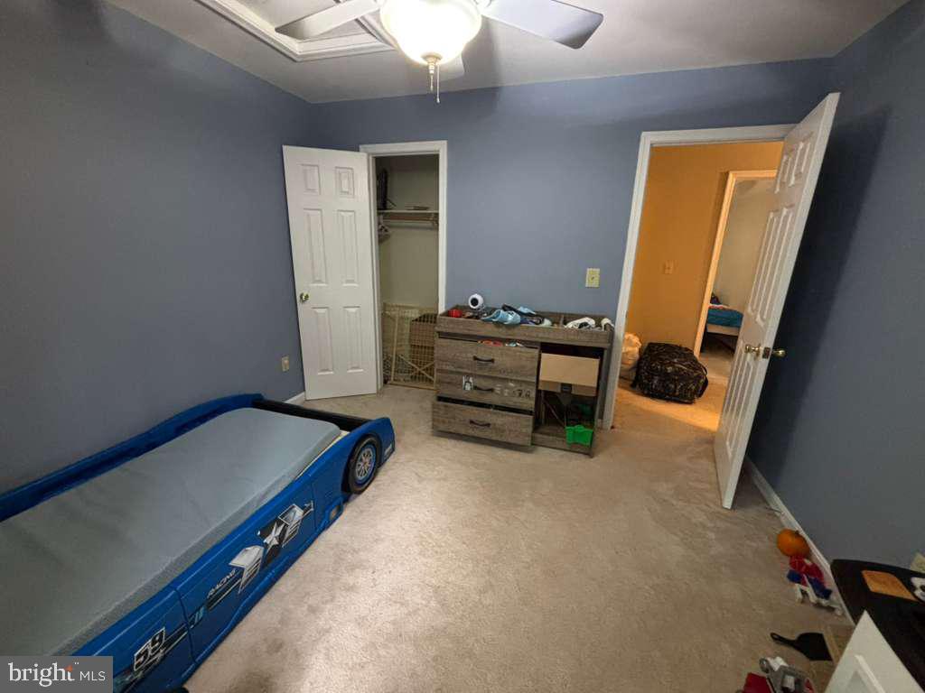 325 SANDY RIDGE RD, FREDERICKSBURG, Virginia 22405, 4 Bedrooms Bedrooms, 6 Rooms Rooms,3 BathroomsBathrooms,Residential,For sale,325 SANDY RIDGE RD,VAST2043558 MLS # VAST2043558