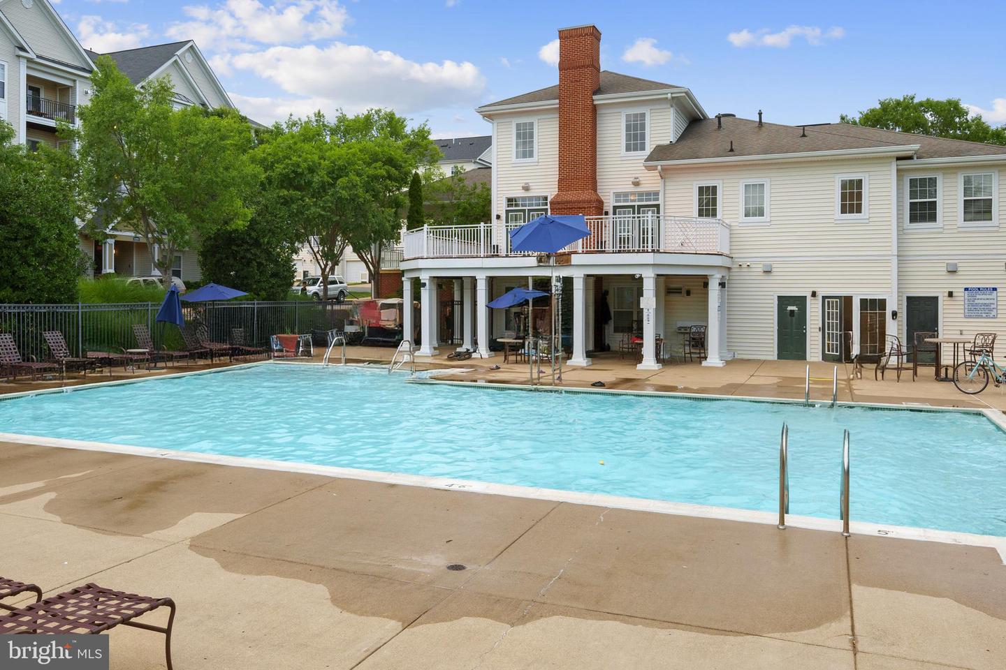 5061 ANCHORSTONE DR #5061, WOODBRIDGE, Virginia 22192, 3 Bedrooms Bedrooms, ,2 BathroomsBathrooms,Residential,For sale,5061 ANCHORSTONE DR #5061,VAPW2106156 MLS # VAPW2106156