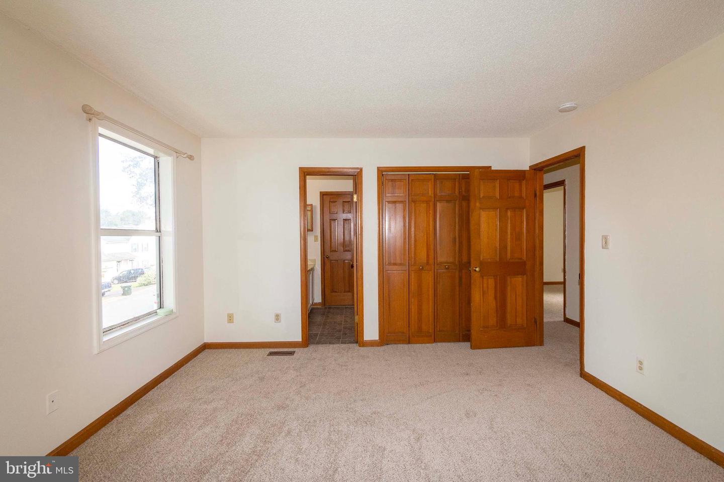 656 ROCKY KNOLL ARCH, CULPEPER, Virginia 22701, 4 Bedrooms Bedrooms, ,2 BathroomsBathrooms,Residential,For sale,656 ROCKY KNOLL ARCH,VACU2011814 MLS # VACU2011814