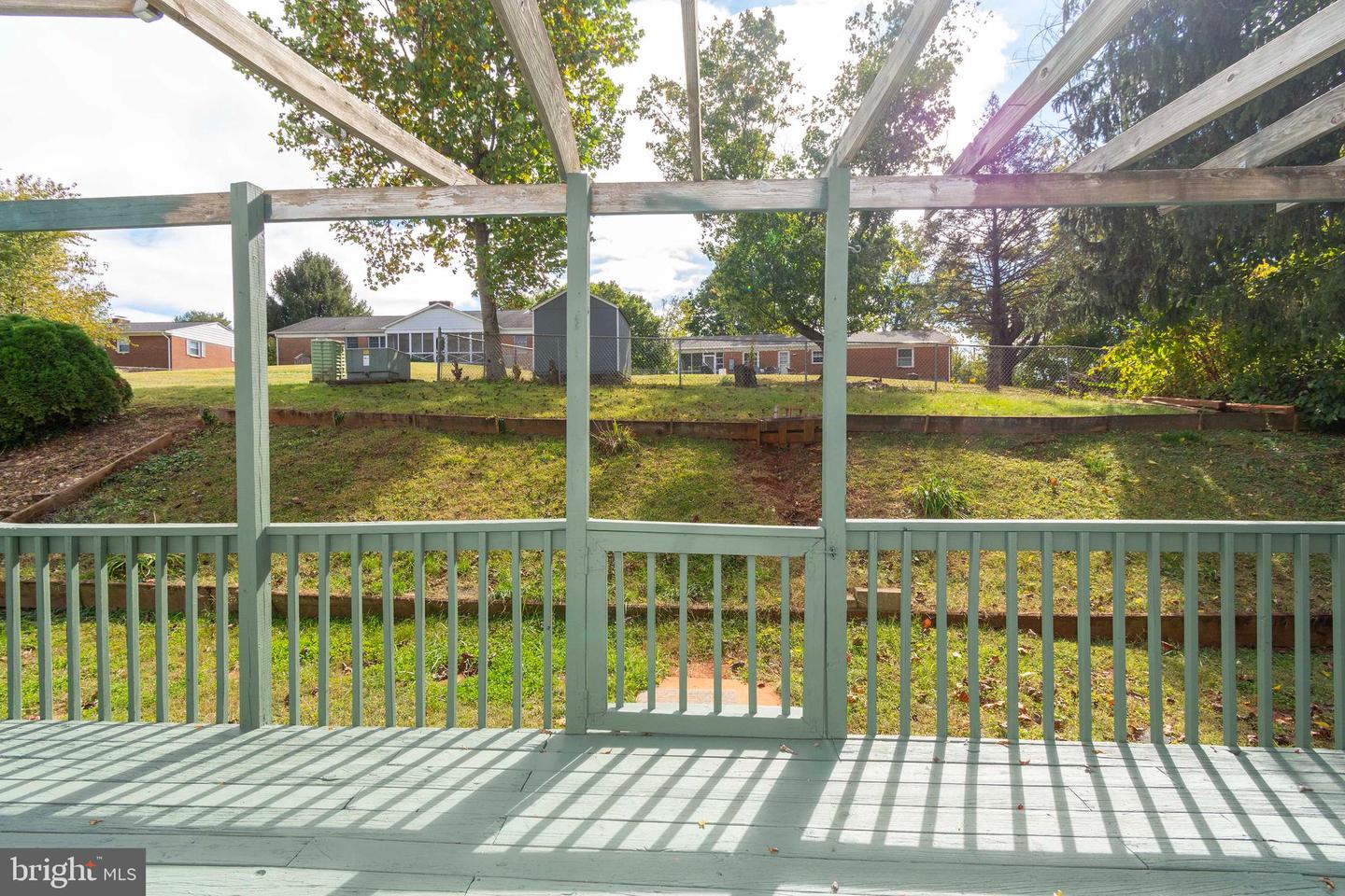 656 ROCKY KNOLL ARCH, CULPEPER, Virginia 22701, 4 Bedrooms Bedrooms, ,2 BathroomsBathrooms,Residential,For sale,656 ROCKY KNOLL ARCH,VACU2011814 MLS # VACU2011814