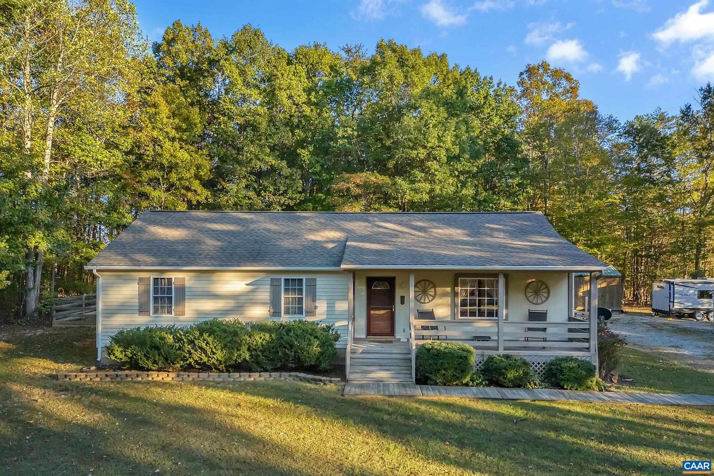 1211 TISDALE RD, LOUISA, Virginia 23093, 3 Bedrooms Bedrooms, ,3 BathroomsBathrooms,Residential,For sale,1211 TISDALE RD,670092 MLS # 670092