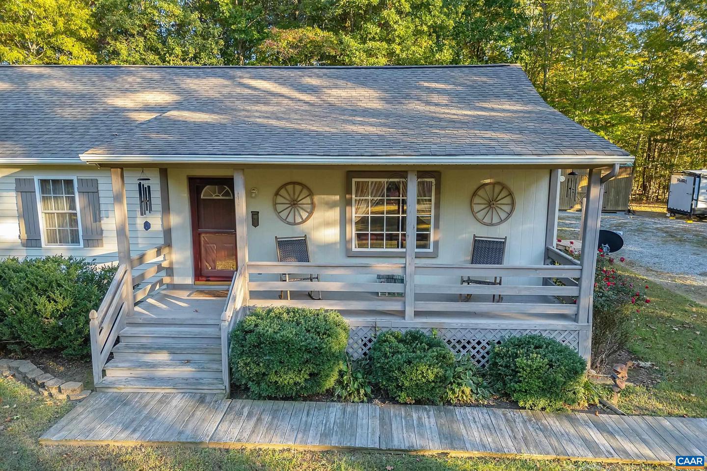 1211 TISDALE RD, LOUISA, Virginia 23093, 3 Bedrooms Bedrooms, ,3 BathroomsBathrooms,Residential,For sale,1211 TISDALE RD,670092 MLS # 670092