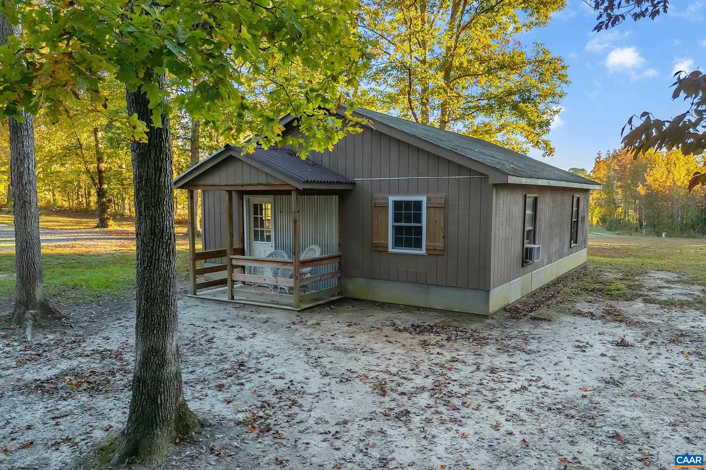 1211 TISDALE RD, LOUISA, Virginia 23093, 3 Bedrooms Bedrooms, ,3 BathroomsBathrooms,Residential,For sale,1211 TISDALE RD,670092 MLS # 670092