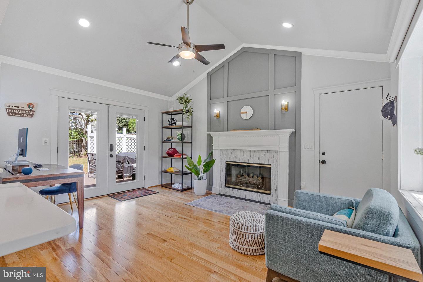 11 COLOMA CT, STERLING, Virginia 20164, 4 Bedrooms Bedrooms, ,3 BathroomsBathrooms,Residential,For sale,11 COLOMA CT,VALO2109082 MLS # VALO2109082