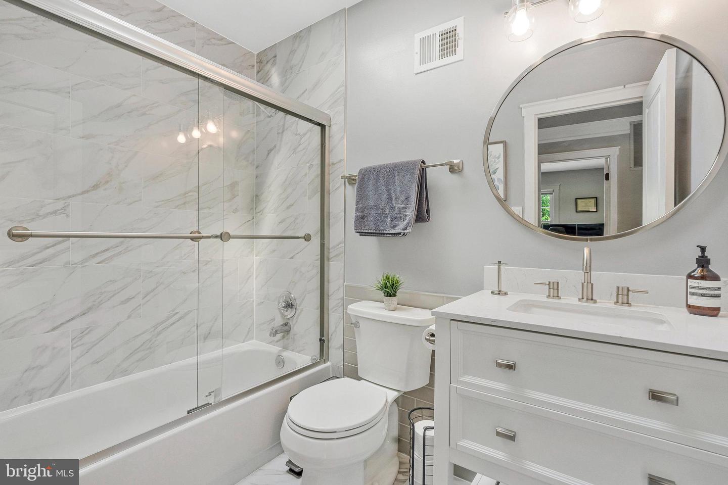 11 COLOMA CT, STERLING, Virginia 20164, 4 Bedrooms Bedrooms, ,3 BathroomsBathrooms,Residential,For sale,11 COLOMA CT,VALO2109082 MLS # VALO2109082