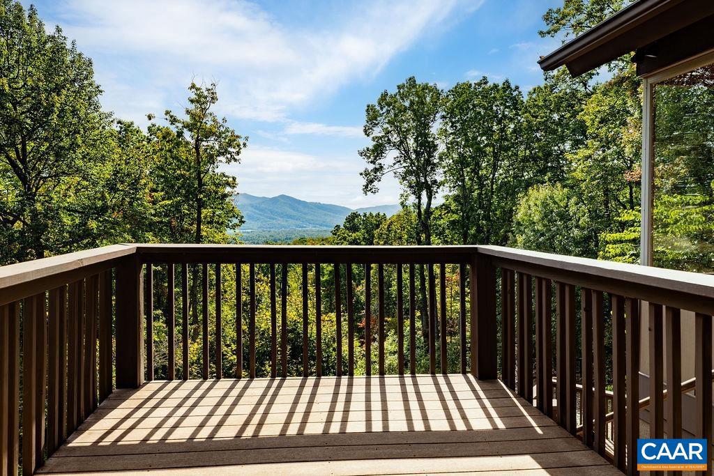 1137 CRAWFORDS CLIMB, NELLYSFORD, Virginia 22958, 4 Bedrooms Bedrooms, ,3 BathroomsBathrooms,Residential,For sale,1137 CRAWFORDS CLIMB,670098 MLS # 670098