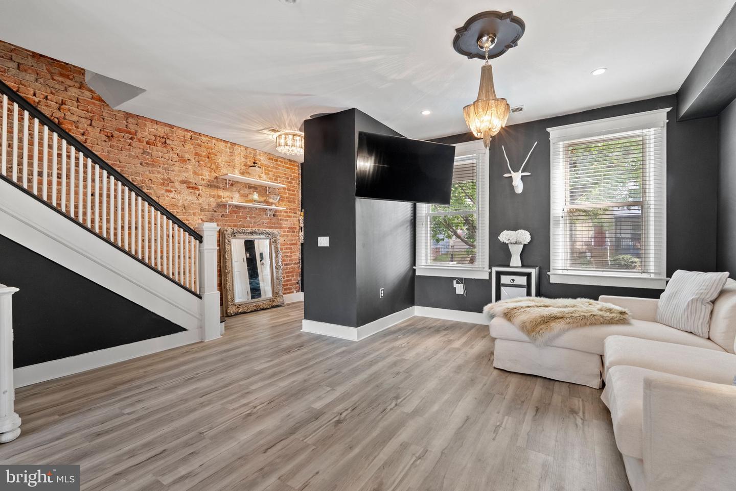 939 15TH ST SE, WASHINGTON, District Of Columbia 20003, 3 Bedrooms Bedrooms, ,1 BathroomBathrooms,Residential,For sale,939 15TH ST SE,DCDC2227486 MLS # DCDC2227486