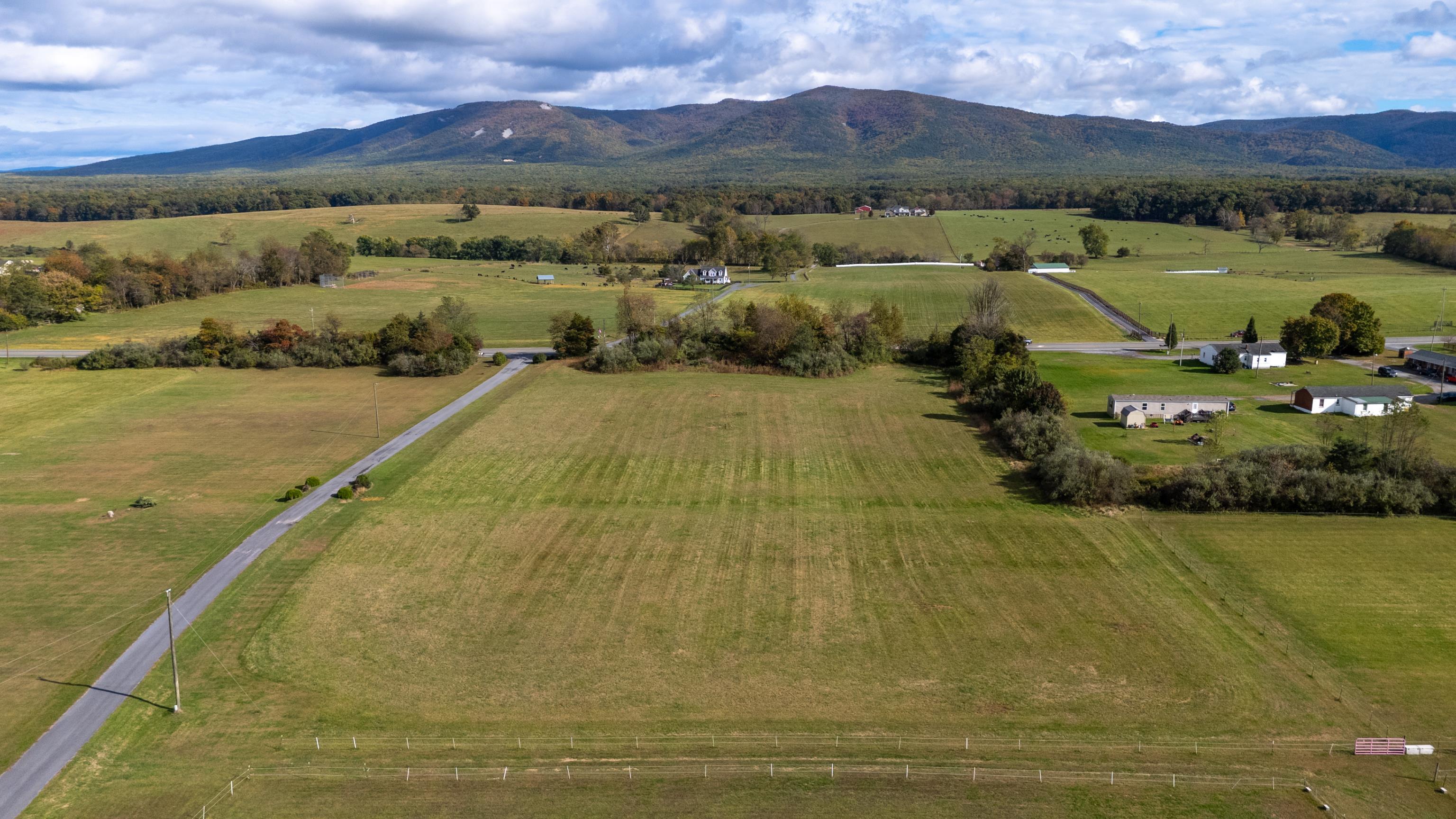 TBD SUNNYSIDE DR, GREENVILLE, Virginia 24440, ,Land,TBD SUNNYSIDE DR,670112 MLS # 670112