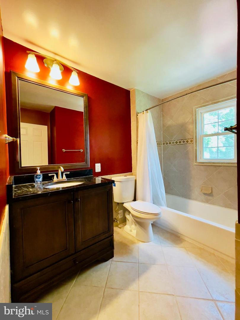 7039 CALAMO ST, SPRINGFIELD, Virginia 22150, 4 Bedrooms Bedrooms, ,2 BathroomsBathrooms,Residential,For sale,7039 CALAMO ST,VAFX2239406 MLS # VAFX2239406