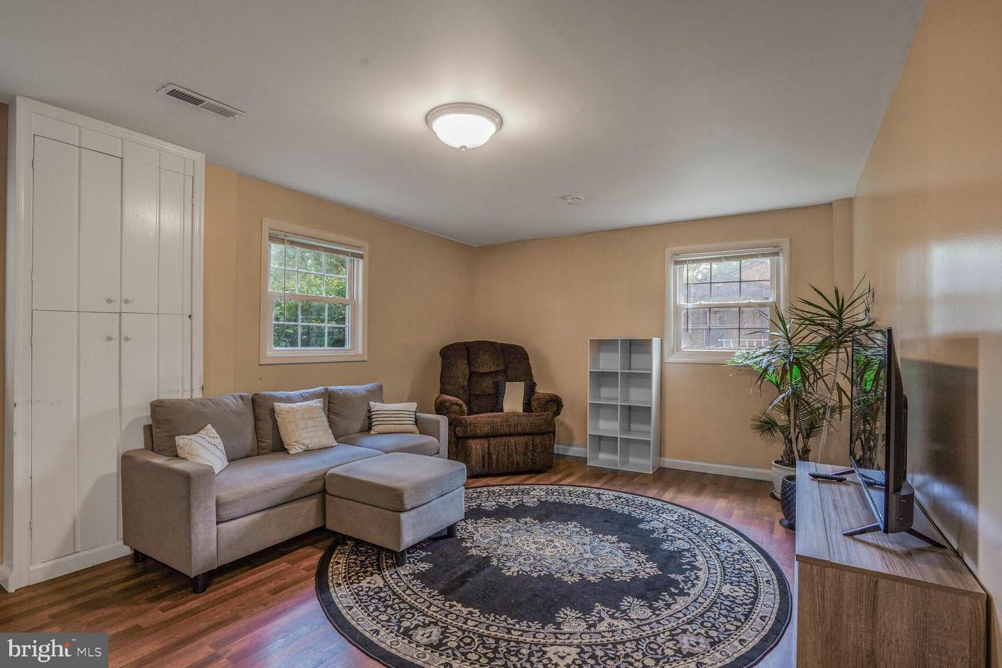 7039 CALAMO ST, SPRINGFIELD, Virginia 22150, 4 Bedrooms Bedrooms, ,2 BathroomsBathrooms,Residential,For sale,7039 CALAMO ST,VAFX2239406 MLS # VAFX2239406