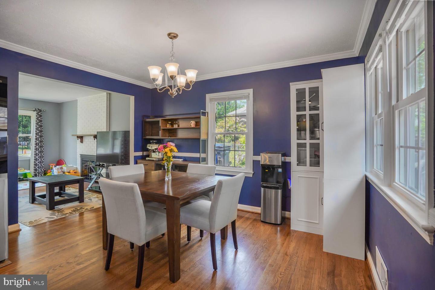 7039 CALAMO ST, SPRINGFIELD, Virginia 22150, 4 Bedrooms Bedrooms, ,2 BathroomsBathrooms,Residential,For sale,7039 CALAMO ST,VAFX2239406 MLS # VAFX2239406