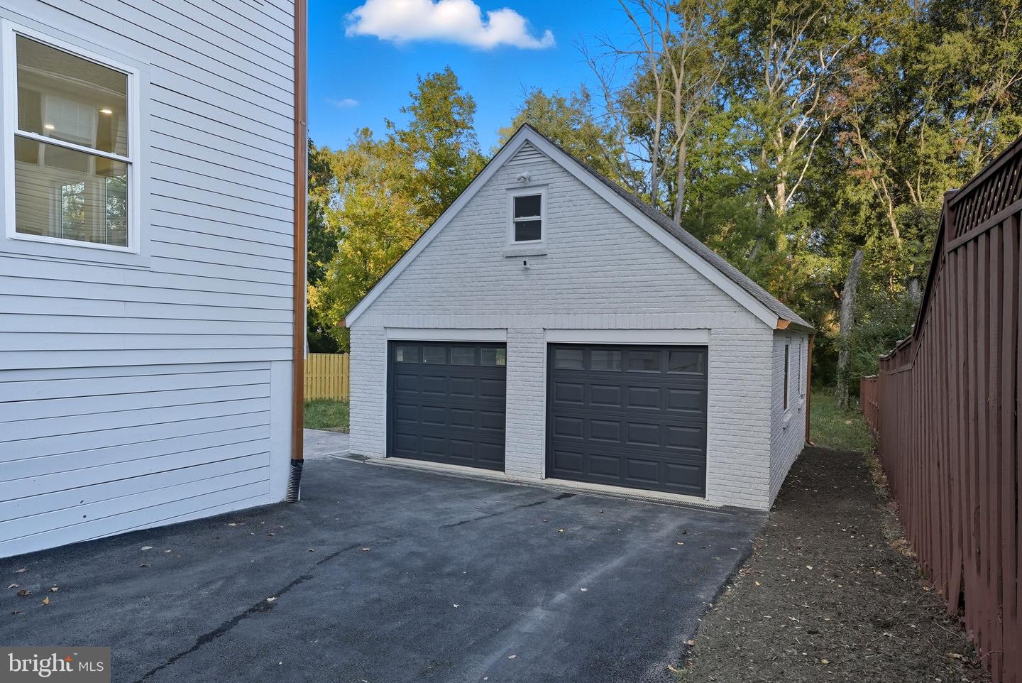 2919 FAIRHILL RD, FAIRFAX, Virginia 22031, 6 Bedrooms Bedrooms, ,4 BathroomsBathrooms,Residential,For sale,2919 FAIRHILL RD,VAFX2224458 MLS # VAFX2224458