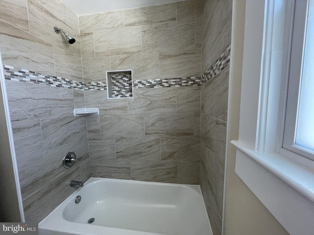 309 PROGRESS ST, FREDERICKSBURG, Virginia 22401, 2 Bedrooms Bedrooms, ,1 BathroomBathrooms,Residential,For sale,309 PROGRESS ST,VAFB2008438 MLS # VAFB2008438