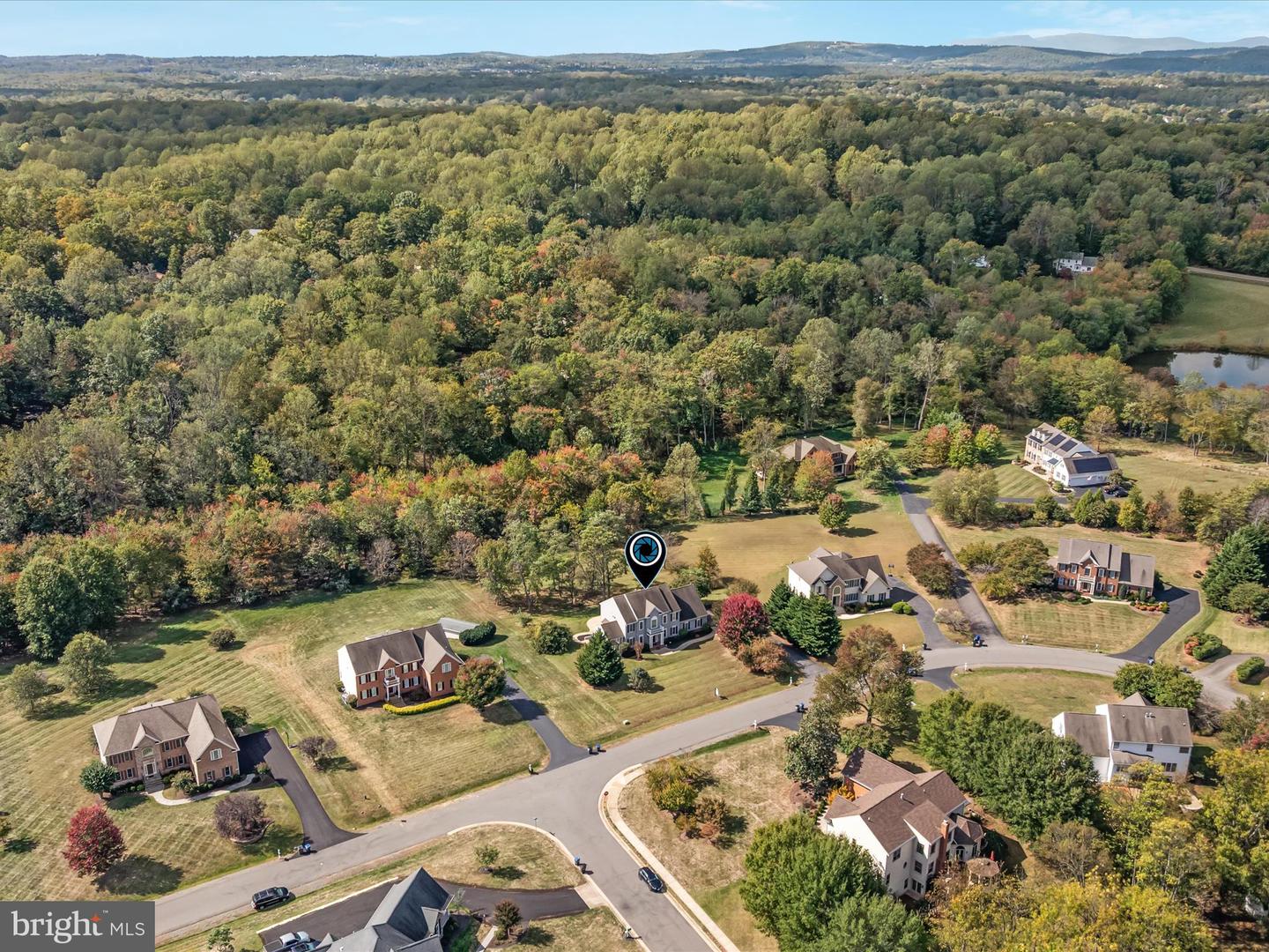6926 EMMA CT, WARRENTON, Virginia 20187, 5 Bedrooms Bedrooms, ,4 BathroomsBathrooms,Residential,For sale,6926 EMMA CT,VAFQ2017112 MLS # VAFQ2017112