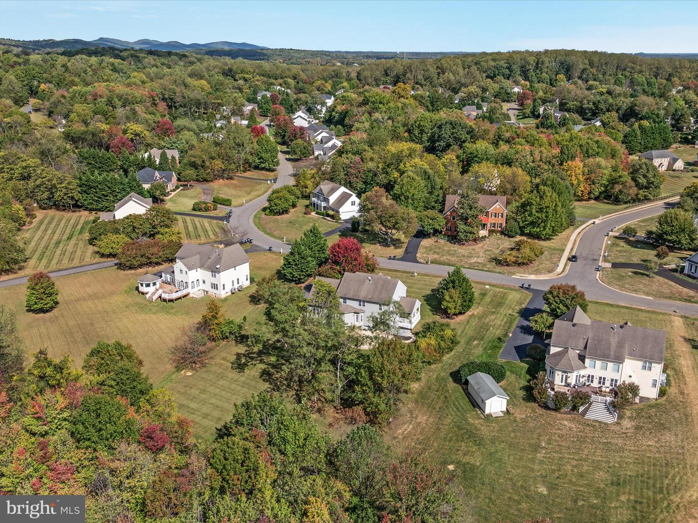 6926 EMMA CT, WARRENTON, Virginia 20187, 5 Bedrooms Bedrooms, ,4 BathroomsBathrooms,Residential,For sale,6926 EMMA CT,VAFQ2017112 MLS # VAFQ2017112