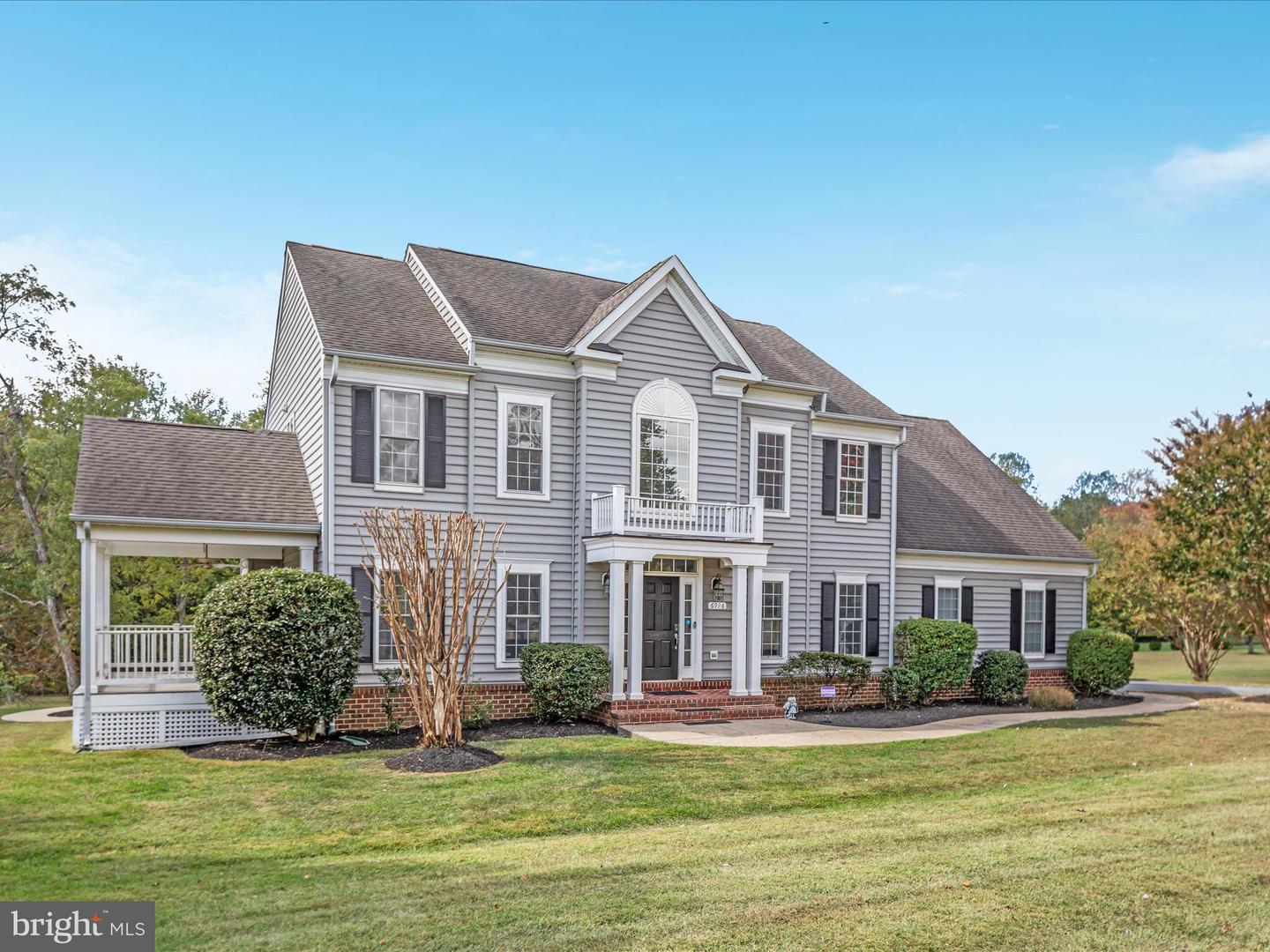 6926 EMMA CT, WARRENTON, Virginia 20187, 5 Bedrooms Bedrooms, ,4 BathroomsBathrooms,Residential,For sale,6926 EMMA CT,VAFQ2017112 MLS # VAFQ2017112