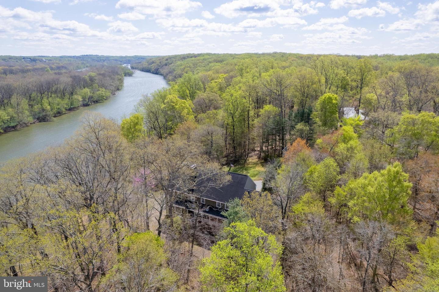 121 YARNICK RD, GREAT FALLS, Virginia 22066, ,Land,For sale,121 YARNICK RD,VAFX2274744 MLS # VAFX2274744