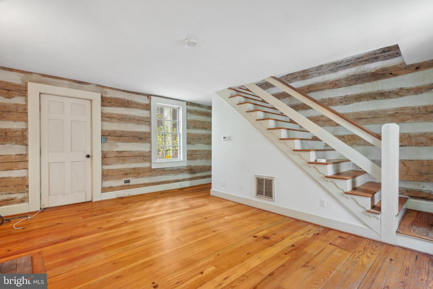 121 YARNICK RD, GREAT FALLS, Virginia 22066, ,Land,For sale,121 YARNICK RD,VAFX2274744 MLS # VAFX2274744