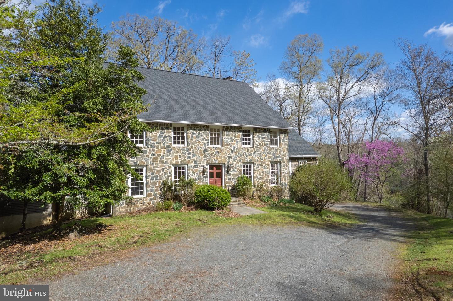 121 YARNICK RD, GREAT FALLS, Virginia 22066, ,Land,For sale,121 YARNICK RD,VAFX2274744 MLS # VAFX2274744