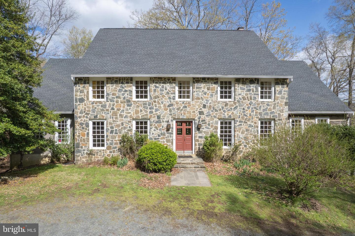 121 YARNICK RD, GREAT FALLS, Virginia 22066, ,Land,For sale,121 YARNICK RD,VAFX2274744 MLS # VAFX2274744