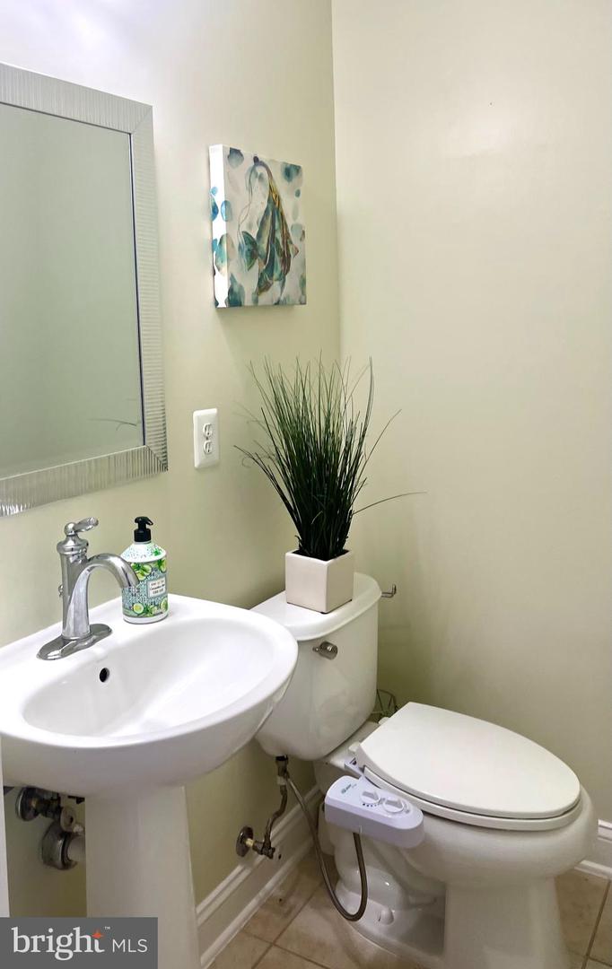 43610 MCKAY TER, CHANTILLY, Virginia 20152, 3 Bedrooms Bedrooms, ,2 BathroomsBathrooms,Residential,For sale,43610 MCKAY TER,VALO2103074 MLS # VALO2103074