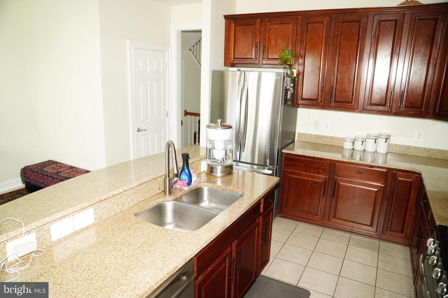 43610 MCKAY TER, CHANTILLY, Virginia 20152, 3 Bedrooms Bedrooms, ,2 BathroomsBathrooms,Residential,For sale,43610 MCKAY TER,VALO2103074 MLS # VALO2103074