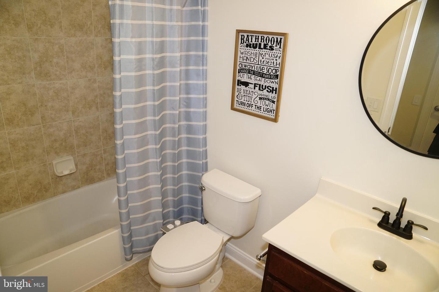 43610 MCKAY TER, CHANTILLY, Virginia 20152, 3 Bedrooms Bedrooms, ,2 BathroomsBathrooms,Residential,For sale,43610 MCKAY TER,VALO2103074 MLS # VALO2103074