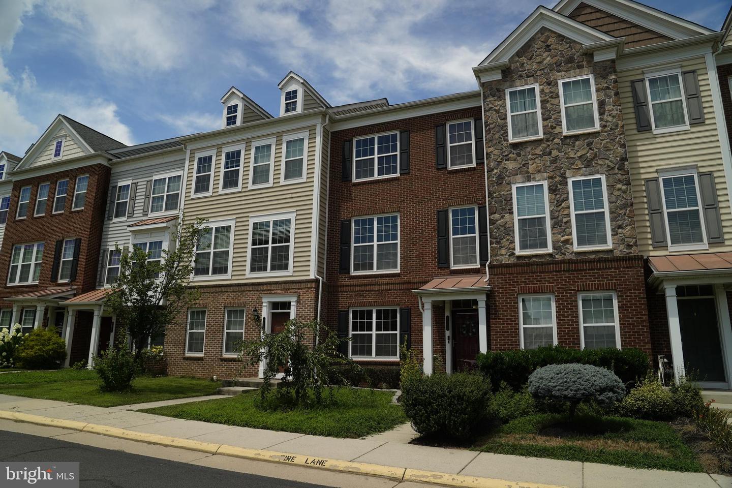 43610 MCKAY TER, CHANTILLY, Virginia 20152, 3 Bedrooms Bedrooms, ,2 BathroomsBathrooms,Residential,For sale,43610 MCKAY TER,VALO2103074 MLS # VALO2103074