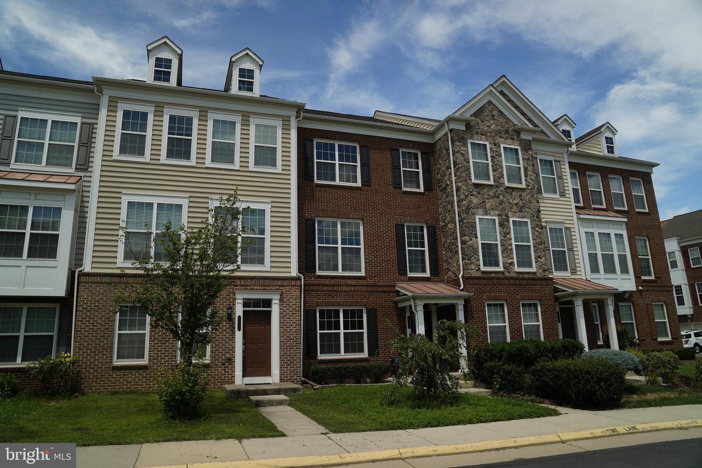 43610 MCKAY TER, CHANTILLY, Virginia 20152, 3 Bedrooms Bedrooms, ,2 BathroomsBathrooms,Residential,For sale,43610 MCKAY TER,VALO2103074 MLS # VALO2103074