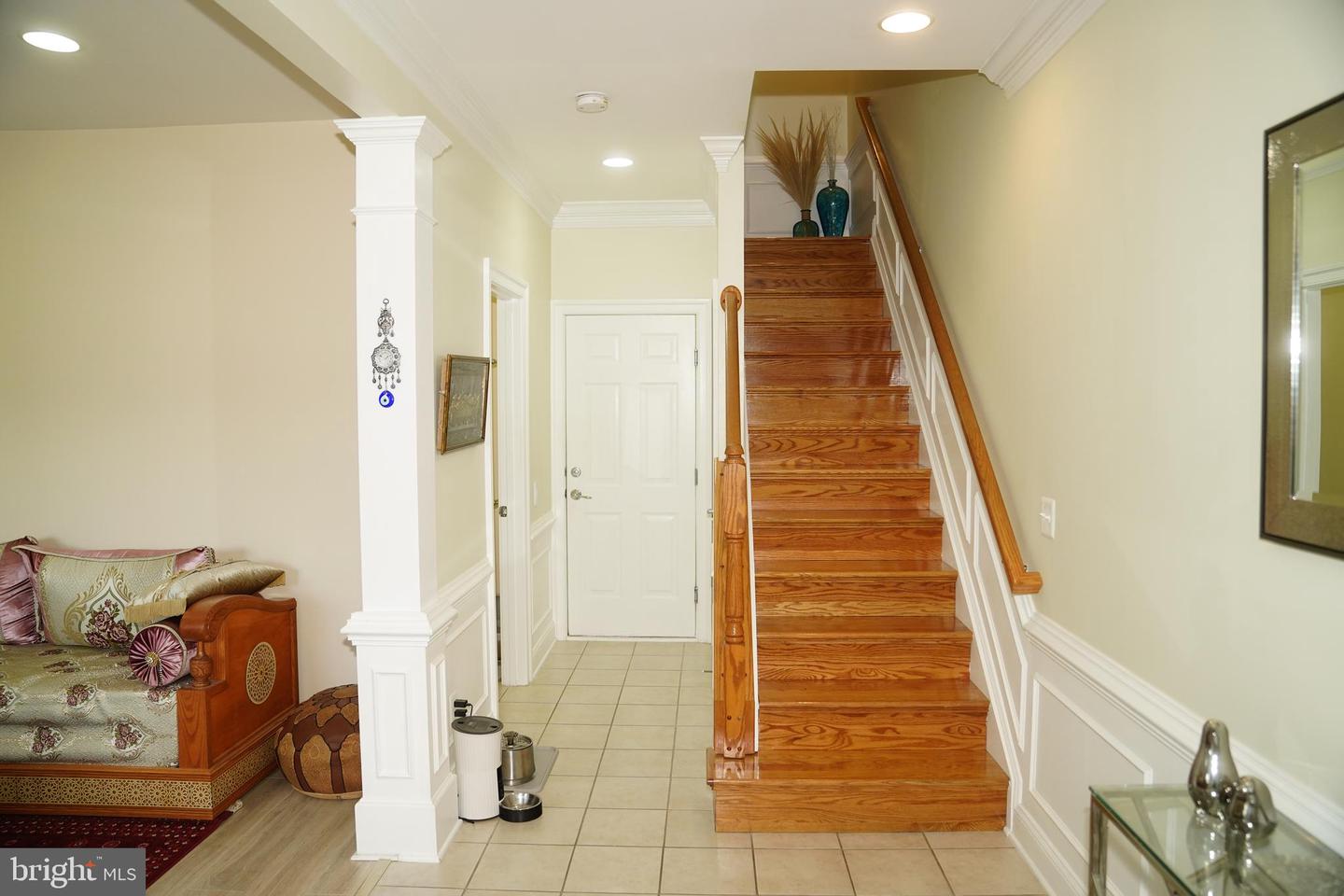 43610 MCKAY TER, CHANTILLY, Virginia 20152, 3 Bedrooms Bedrooms, ,2 BathroomsBathrooms,Residential,For sale,43610 MCKAY TER,VALO2103074 MLS # VALO2103074