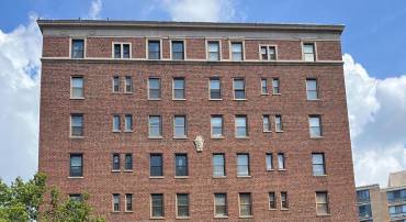1133 13TH ST NW #402, WASHINGTON, District Of Columbia 20005, 1 Bedroom Bedrooms, ,1 BathroomBathrooms,Residential,For sale,1133 13TH ST NW #402,DCDC2215576 MLS # DCDC2215576