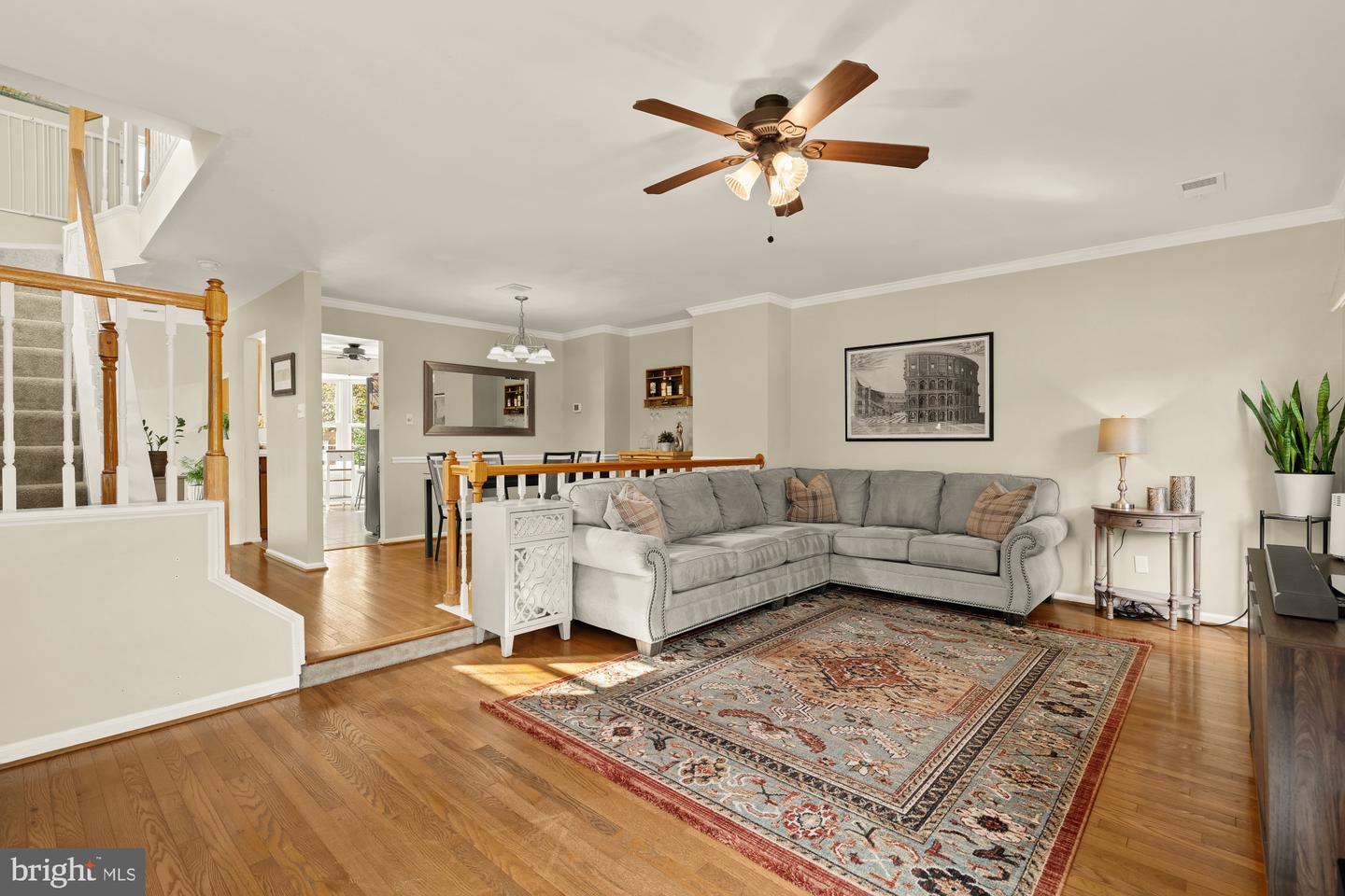 6728 CARDINAL WOODS CT, LORTON, Virginia 22079, 4 Bedrooms Bedrooms, ,3 BathroomsBathrooms,Residential,For sale,6728 CARDINAL WOODS CT,VAFX2263152 MLS # VAFX2263152