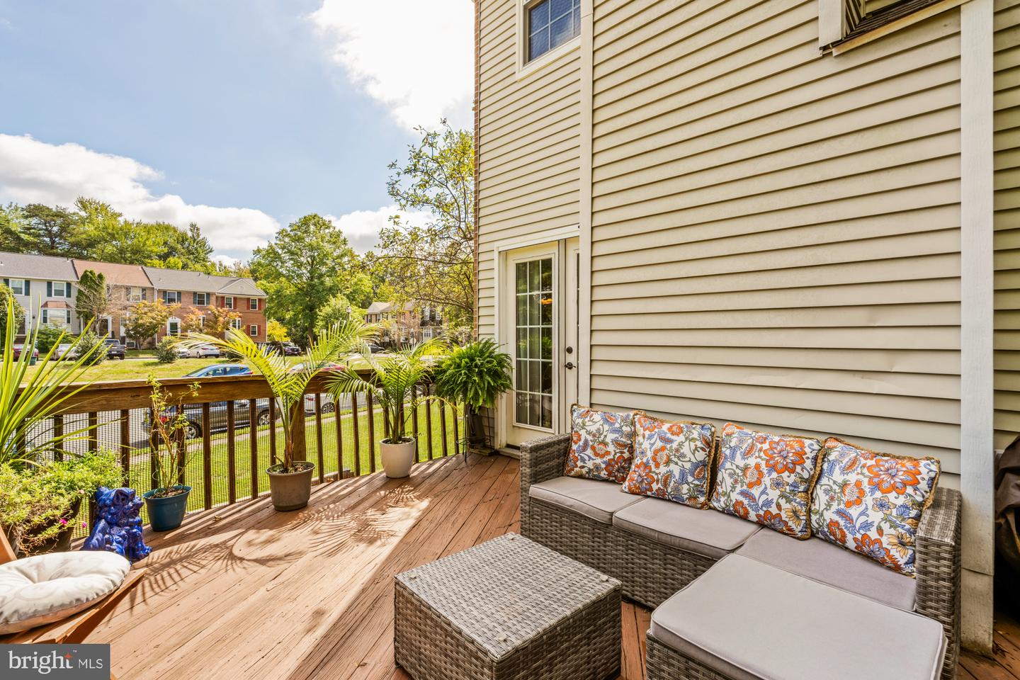 6728 CARDINAL WOODS CT, LORTON, Virginia 22079, 4 Bedrooms Bedrooms, ,3 BathroomsBathrooms,Residential,For sale,6728 CARDINAL WOODS CT,VAFX2263152 MLS # VAFX2263152