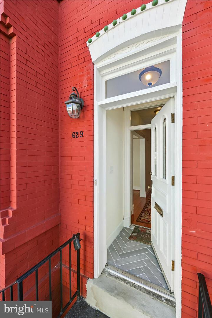 629 ACKER PL NE, WASHINGTON, District Of Columbia 20002, 2 Bedrooms Bedrooms, ,2 BathroomsBathrooms,Residential,For sale,629 ACKER PL NE,DCDC2216862 MLS # DCDC2216862 629 ACKER PL NE, WASHINGTON, District Of Columbia 20002, 2 Bedrooms Bedrooms, ,2 BathroomsBathrooms,Residential,For sale,629 ACKER PL NE,DCDC2216862 MLS # DCDC2216862