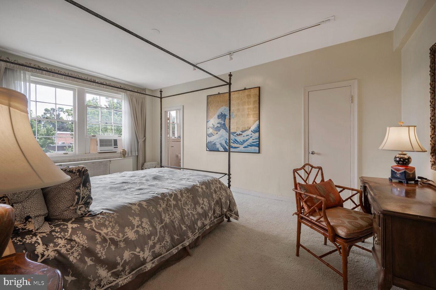 2737 DEVONSHIRE PL NW #418, WASHINGTON, District Of Columbia 20008, 2 Bedrooms Bedrooms, ,2 BathroomsBathrooms,Residential,For sale,2737 DEVONSHIRE PL NW #418,DCDC2217236 MLS # DCDC2217236