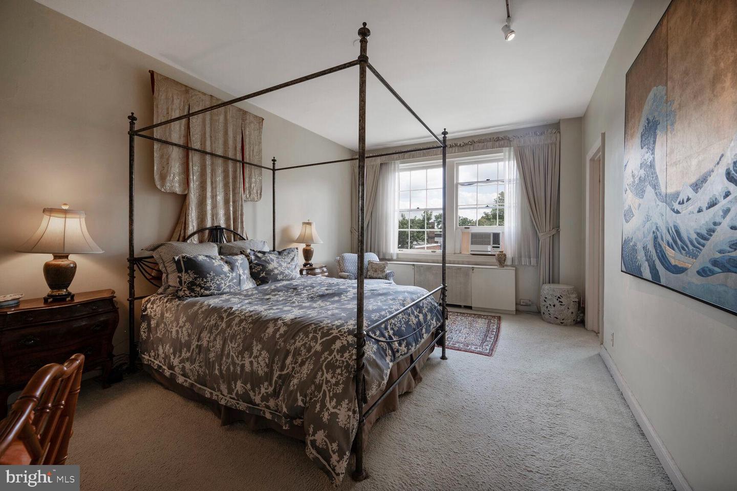 2737 DEVONSHIRE PL NW #418, WASHINGTON, District Of Columbia 20008, 2 Bedrooms Bedrooms, ,2 BathroomsBathrooms,Residential,For sale,2737 DEVONSHIRE PL NW #418,DCDC2217236 MLS # DCDC2217236