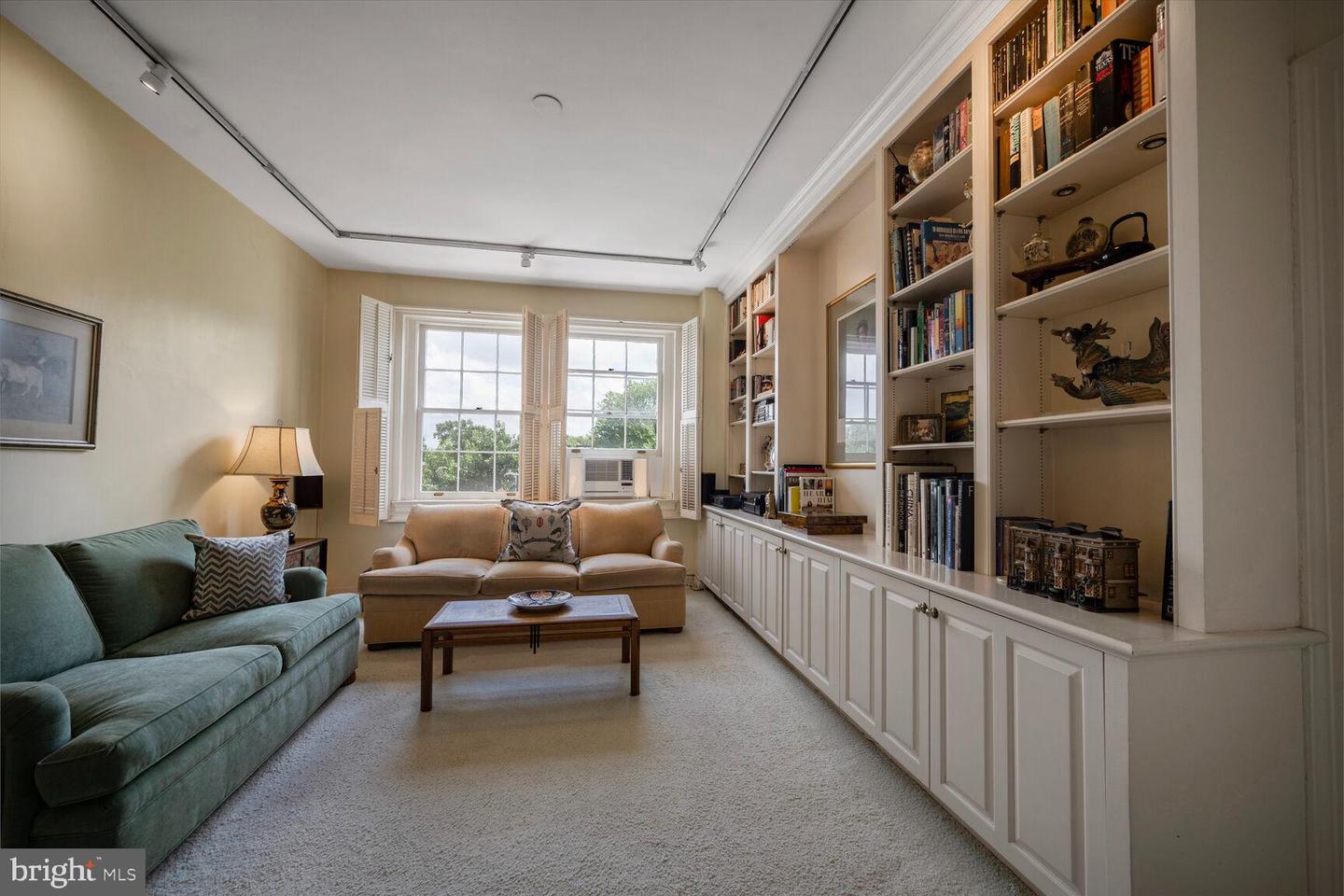 2737 DEVONSHIRE PL NW #418, WASHINGTON, District Of Columbia 20008, 2 Bedrooms Bedrooms, ,2 BathroomsBathrooms,Residential,For sale,2737 DEVONSHIRE PL NW #418,DCDC2217236 MLS # DCDC2217236
