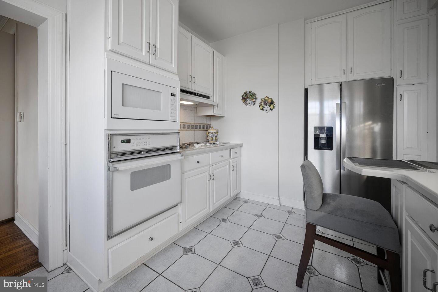 2737 DEVONSHIRE PL NW #418, WASHINGTON, District Of Columbia 20008, 2 Bedrooms Bedrooms, ,2 BathroomsBathrooms,Residential,For sale,2737 DEVONSHIRE PL NW #418,DCDC2217236 MLS # DCDC2217236