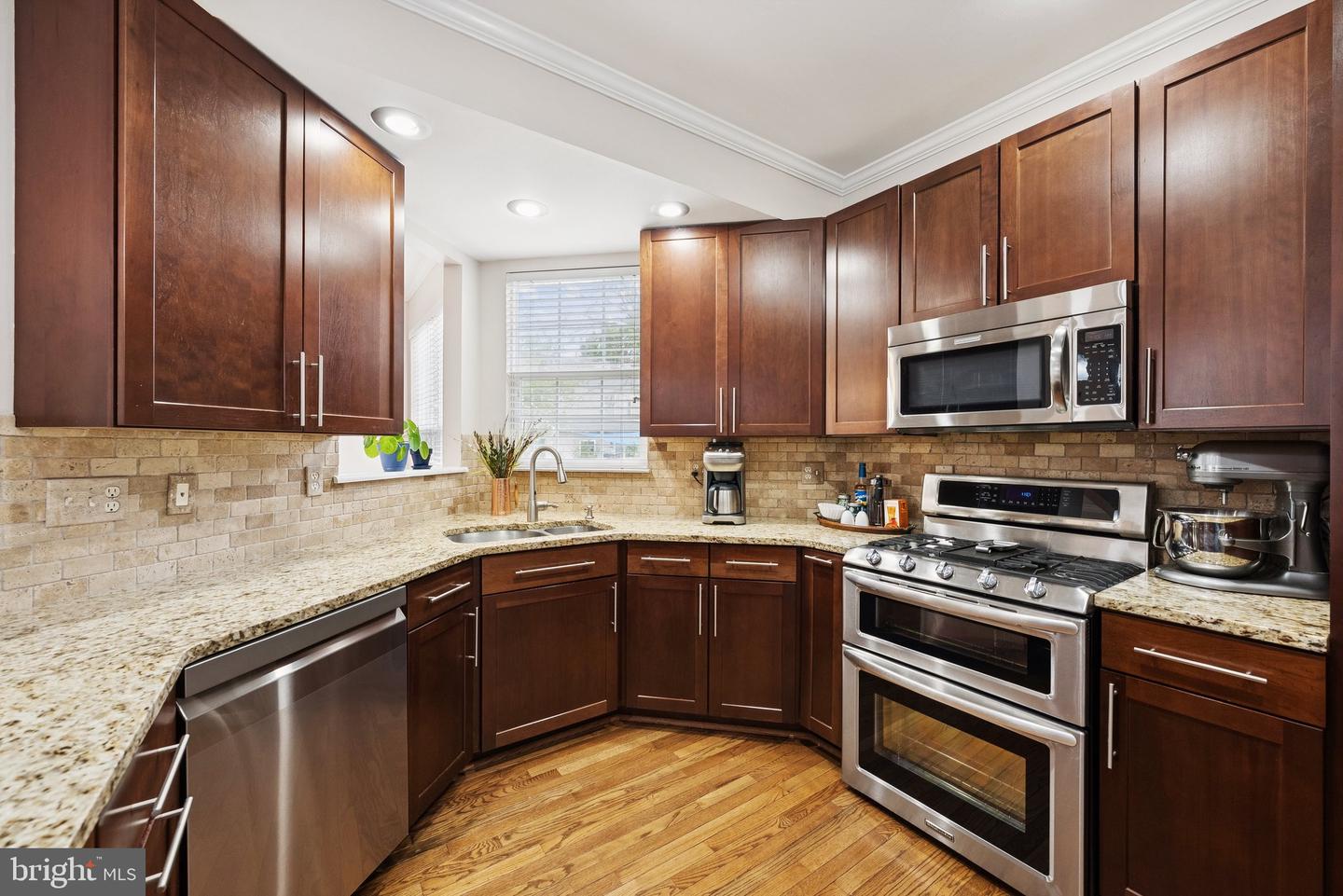 10878 PEACHWOOD DR, MANASSAS, Virginia 20110, 4 Bedrooms Bedrooms, ,2 BathroomsBathrooms,Residential,For sale,10878 PEACHWOOD DR,VAPW2103218 MLS # VAPW2103218