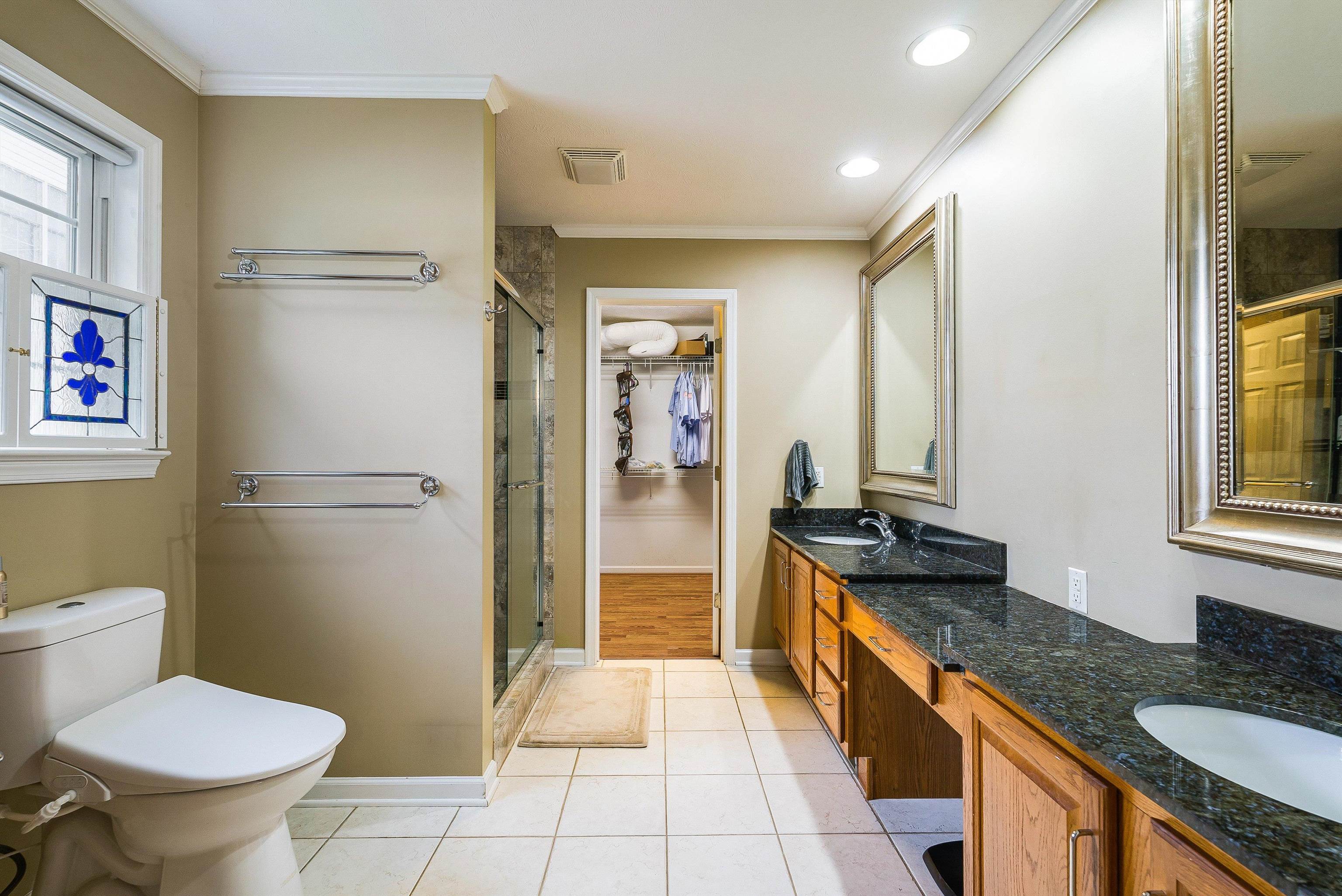 243 NORTHVIEW DR, DAYTON, Virginia 22821, 3 Bedrooms Bedrooms, ,2 BathroomsBathrooms,Residential,Dayton Charmer,243 NORTHVIEW DR,670110 MLS # 670110