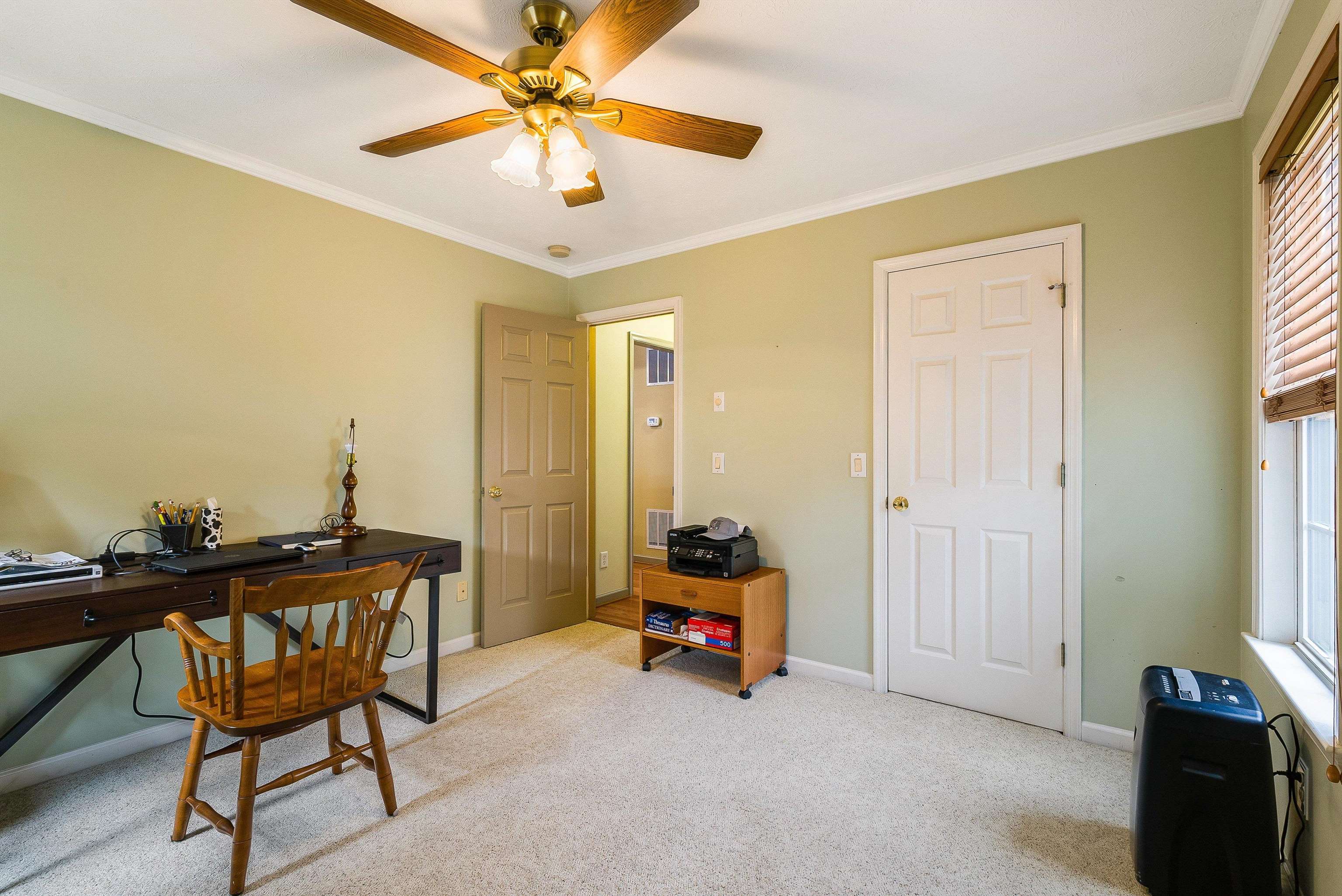 243 NORTHVIEW DR, DAYTON, Virginia 22821, 3 Bedrooms Bedrooms, ,2 BathroomsBathrooms,Residential,Dayton Charmer,243 NORTHVIEW DR,670110 MLS # 670110