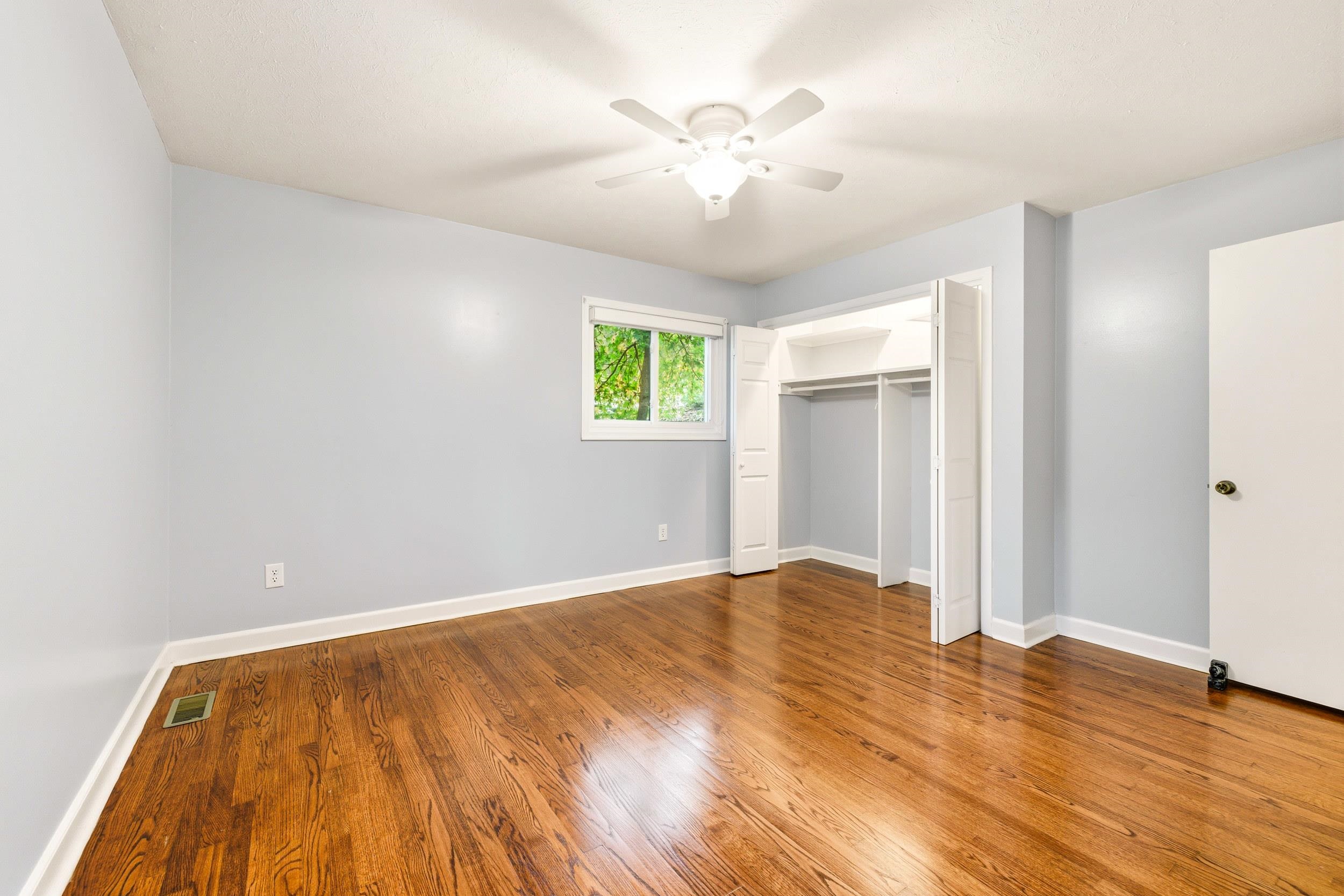1167 WESTMORELAND DR, HARRISONBURG, Virginia 22801, 5 Bedrooms Bedrooms, ,3 BathroomsBathrooms,Residential,1167 WESTMORELAND DR,670114 MLS # 670114
