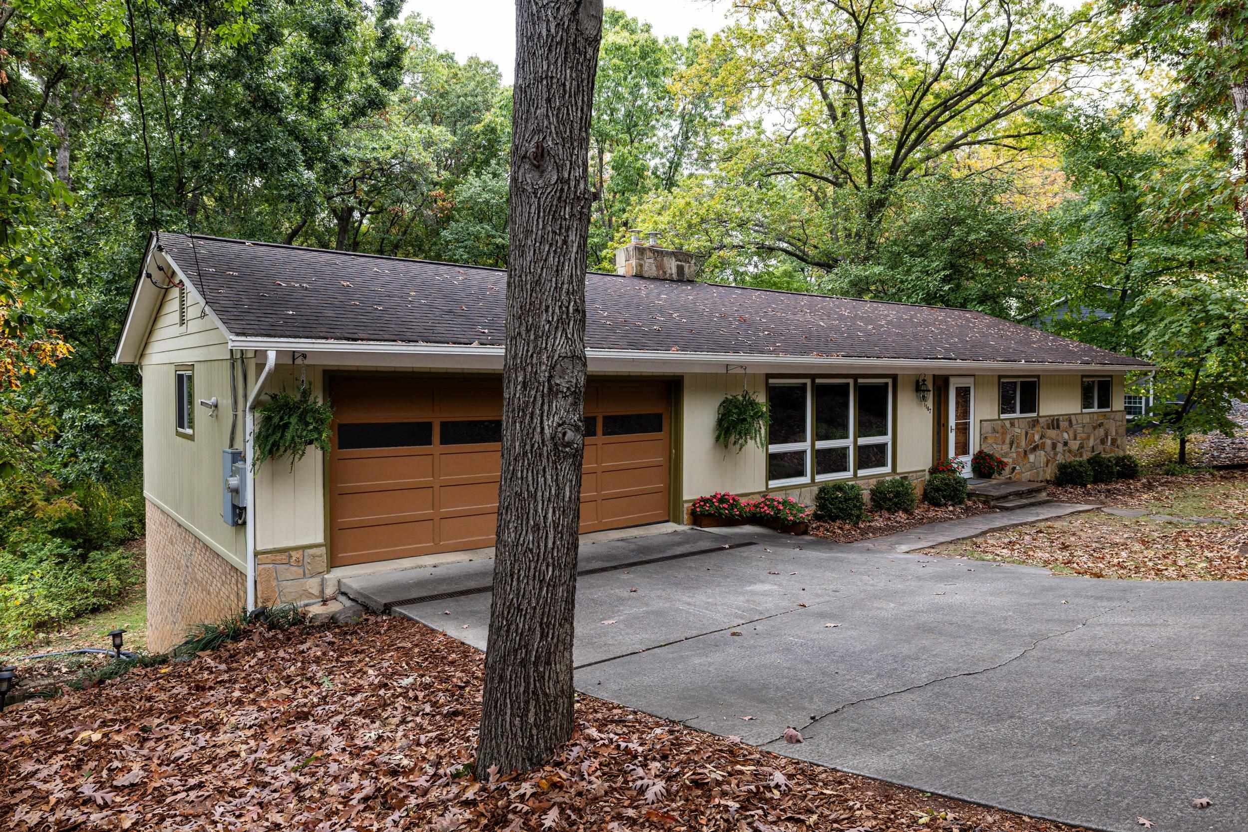 1167 WESTMORELAND DR, HARRISONBURG, Virginia 22801, 5 Bedrooms Bedrooms, ,3 BathroomsBathrooms,Residential,1167 WESTMORELAND DR,670114 MLS # 670114