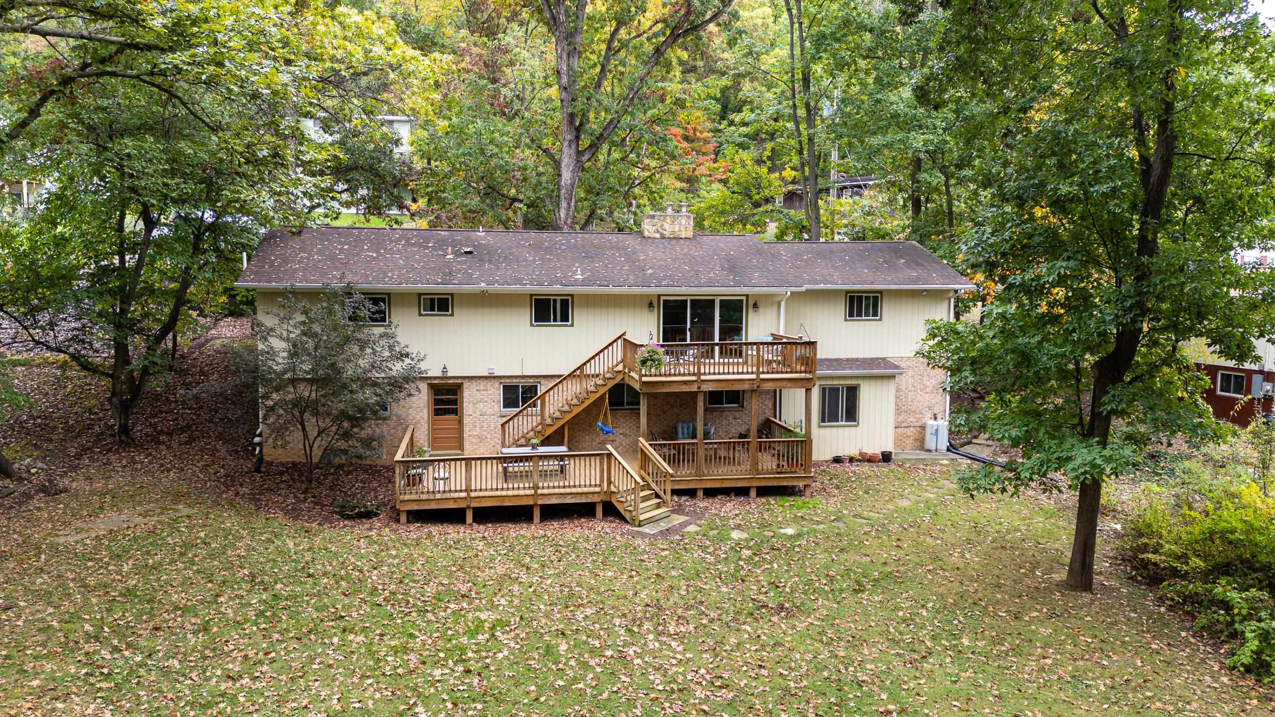 1167 WESTMORELAND DR, HARRISONBURG, Virginia 22801, 5 Bedrooms Bedrooms, ,3 BathroomsBathrooms,Residential,1167 WESTMORELAND DR,670114 MLS # 670114